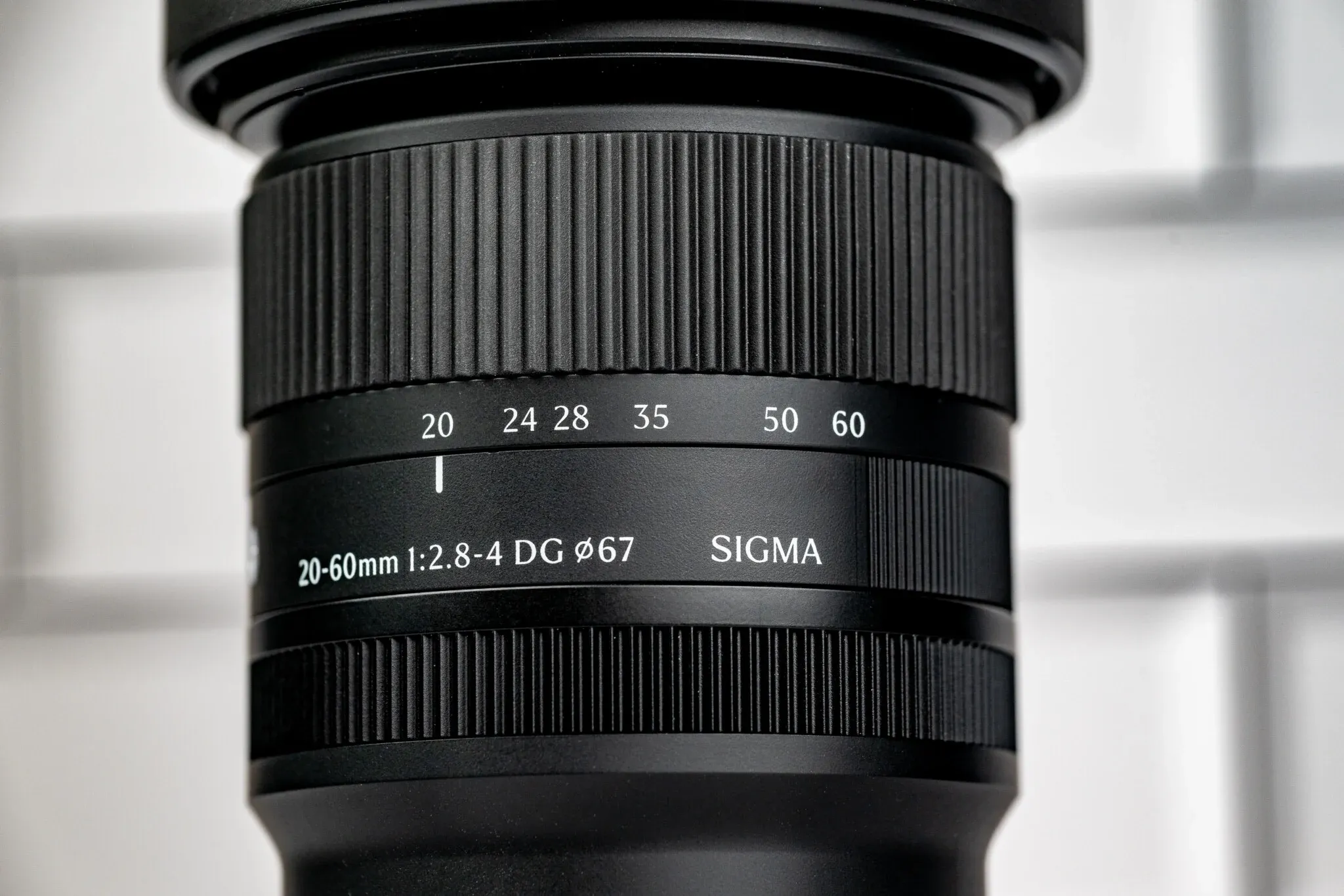 ศึกเลนส์ซูมเร็ว compact Sigma 20-60mm vs Samyang 24-60mm