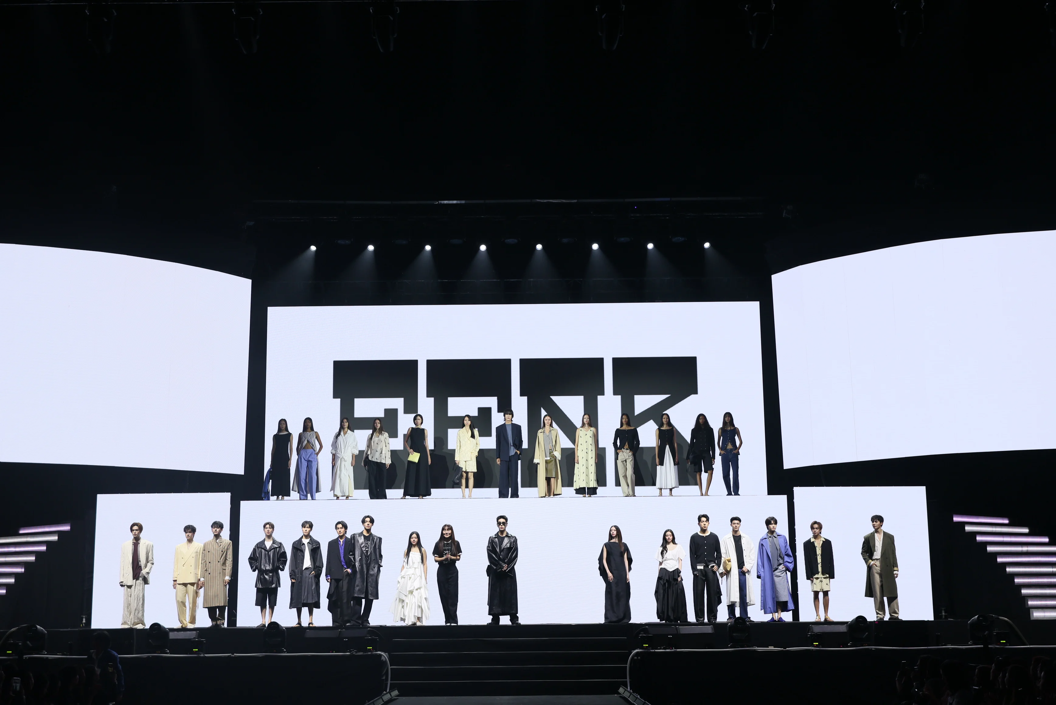 13 รางวัล แฟชั่นโชว์ Mint Awards และรันเวย์แบรนด์ดังในค่ำคืนเดียว