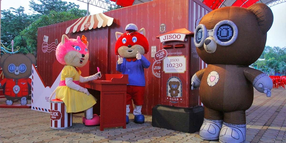 เมื่อมิวสิกวิดีโอกลายเป็นร้านแฟน: JISOO Post Office และอนาคตของเค-ป๊อป ริเทล เอ็กซ์พีเรียนซ์