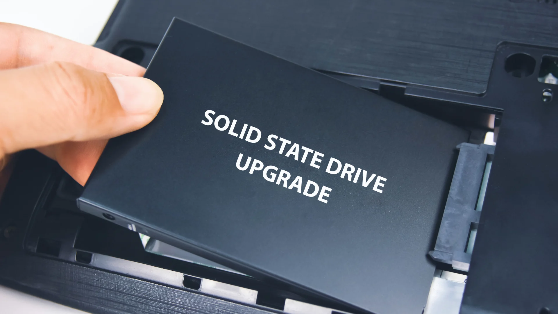 ทำไม SSD เกมถึงร้อน และเลือกสล็อต M.2 ไหนให้เย็นที่สุด