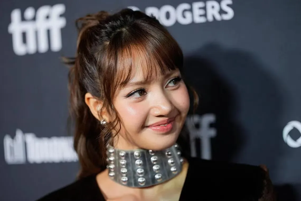 Inside Always Lalisa เมื่อสารคดีลิซ่าเปิดหน้าแท้ของไอดอล K-Pop