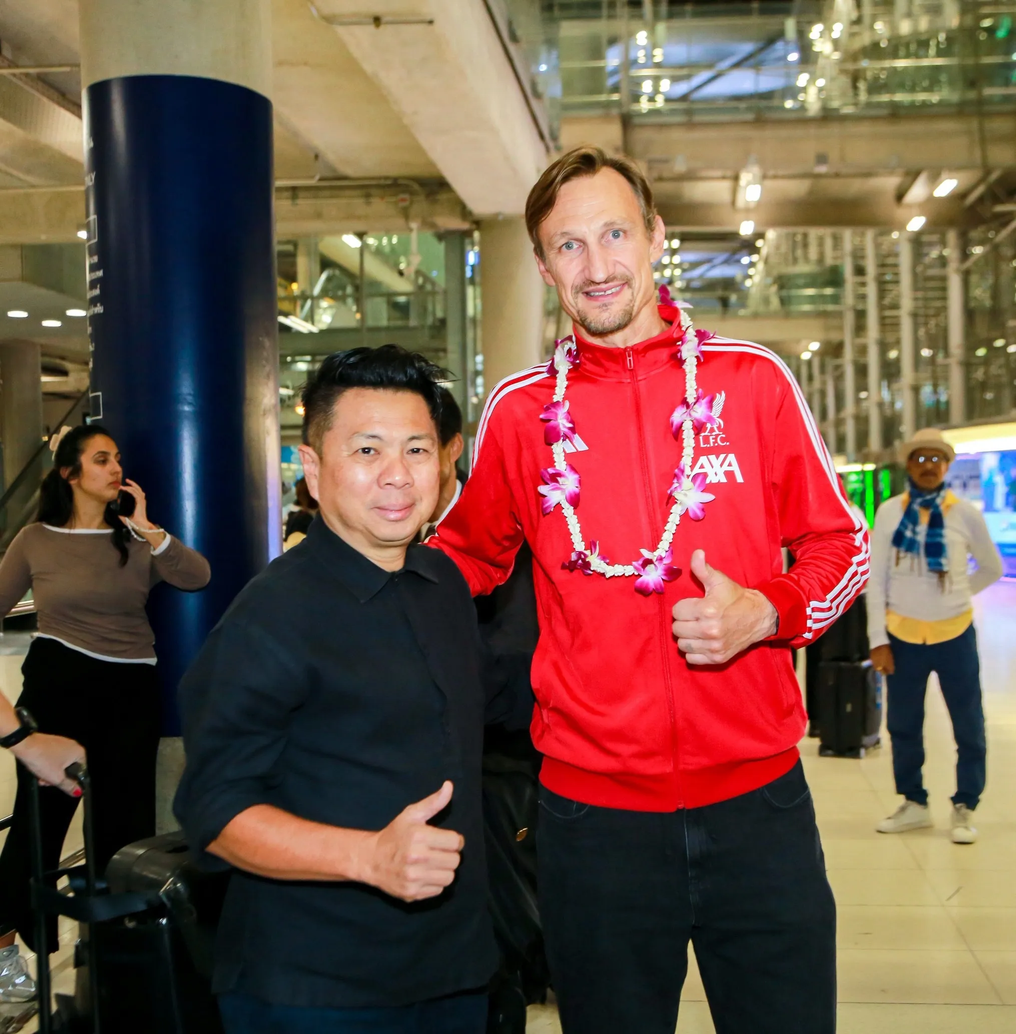 สองตำนานลิเวอร์พูล จุดไฟ KOP RUN Bangkok เมืองวิ่งระดับโลกกำลังเกิดขึ้น
