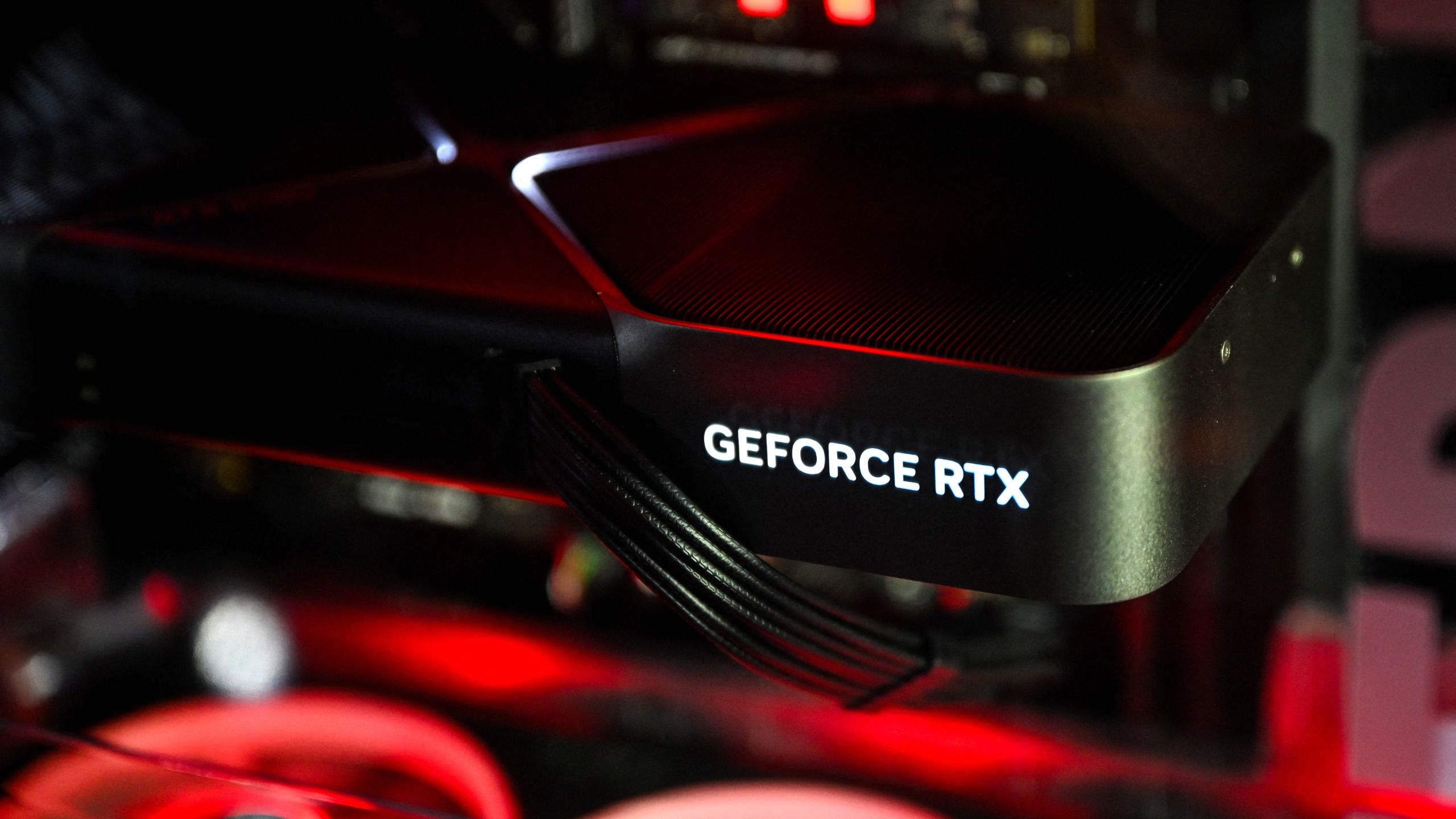 RTX 5090 ราคาแรงจนหลุดโลก เมื่อ GPU หาย จากตลาดเกมเมอร์