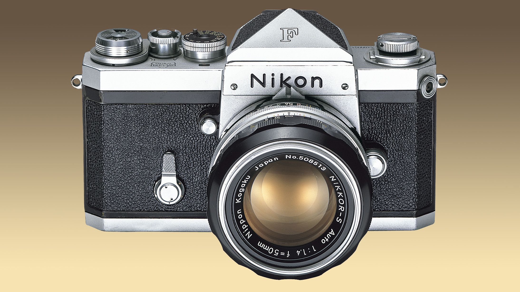 โรงงานที่ปั้นตำนานกล้อง: จาก Nikon F ถึงกล้องดวงจันทร์