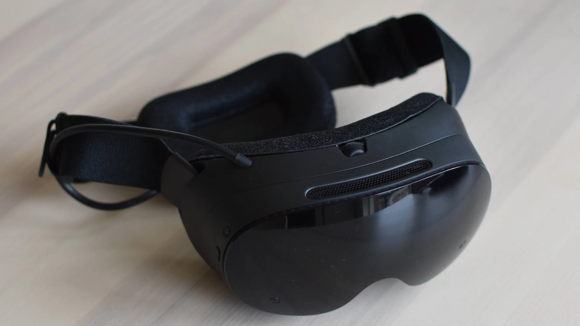 Steam Frame ราคาเปิดตัวสุดแรง สะท้อนวิสัยทัศน์พรีเมียมของ Valve VR headset