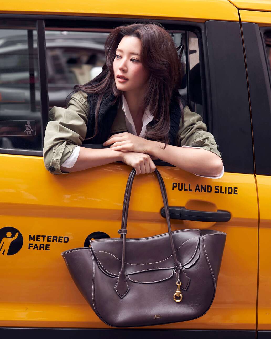 จากรันเวย์ New York Fashion Week ถึงสตรีท: เมื่อเซเลบคือคนกำหนดโมเมนต์แฟชั่น