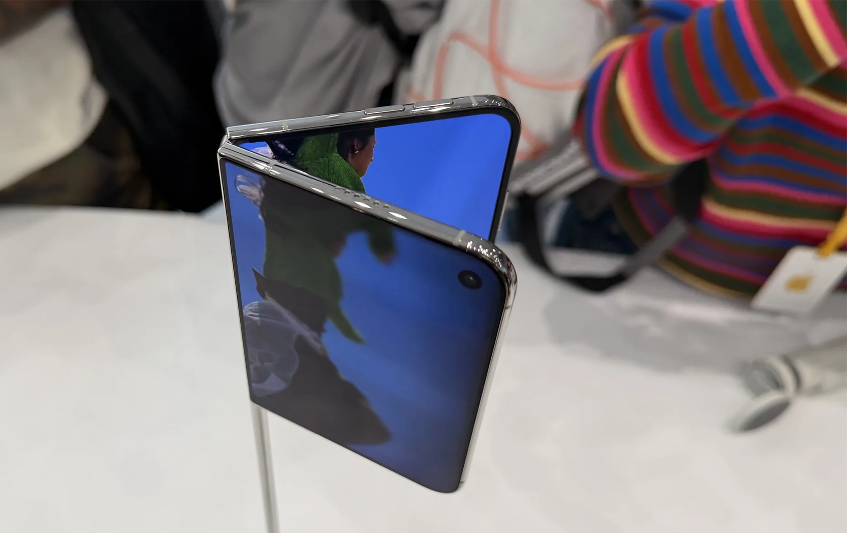 iPhone Duo Max และ Duo 3 ลือว่าเดินหน้าใส่ฟีเจอร์ระดับ Pro