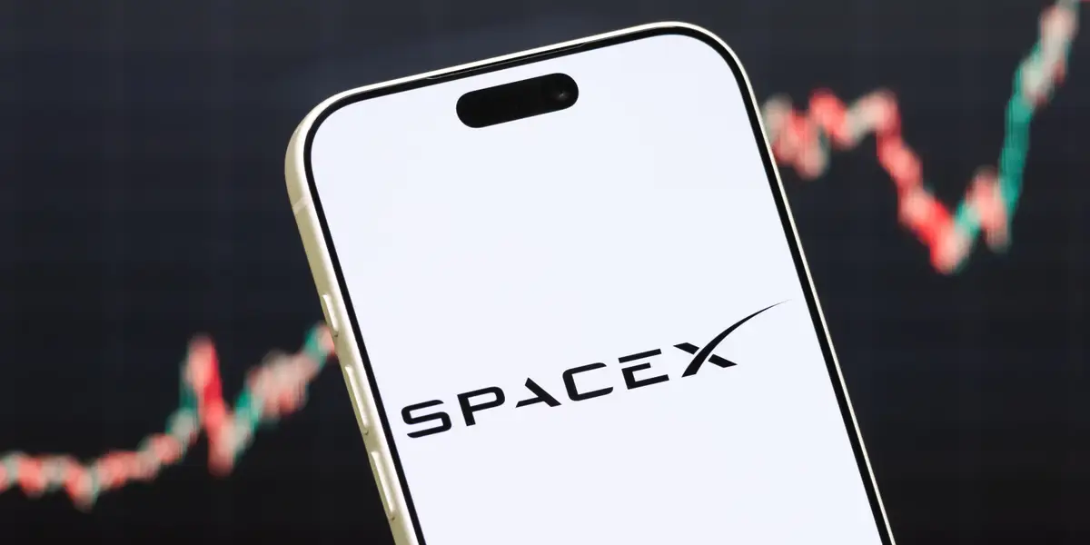 ผู้พิพากษาบี้ดีลลับ Musk–Apple เผยอำนาจใหม่ในศึก AI