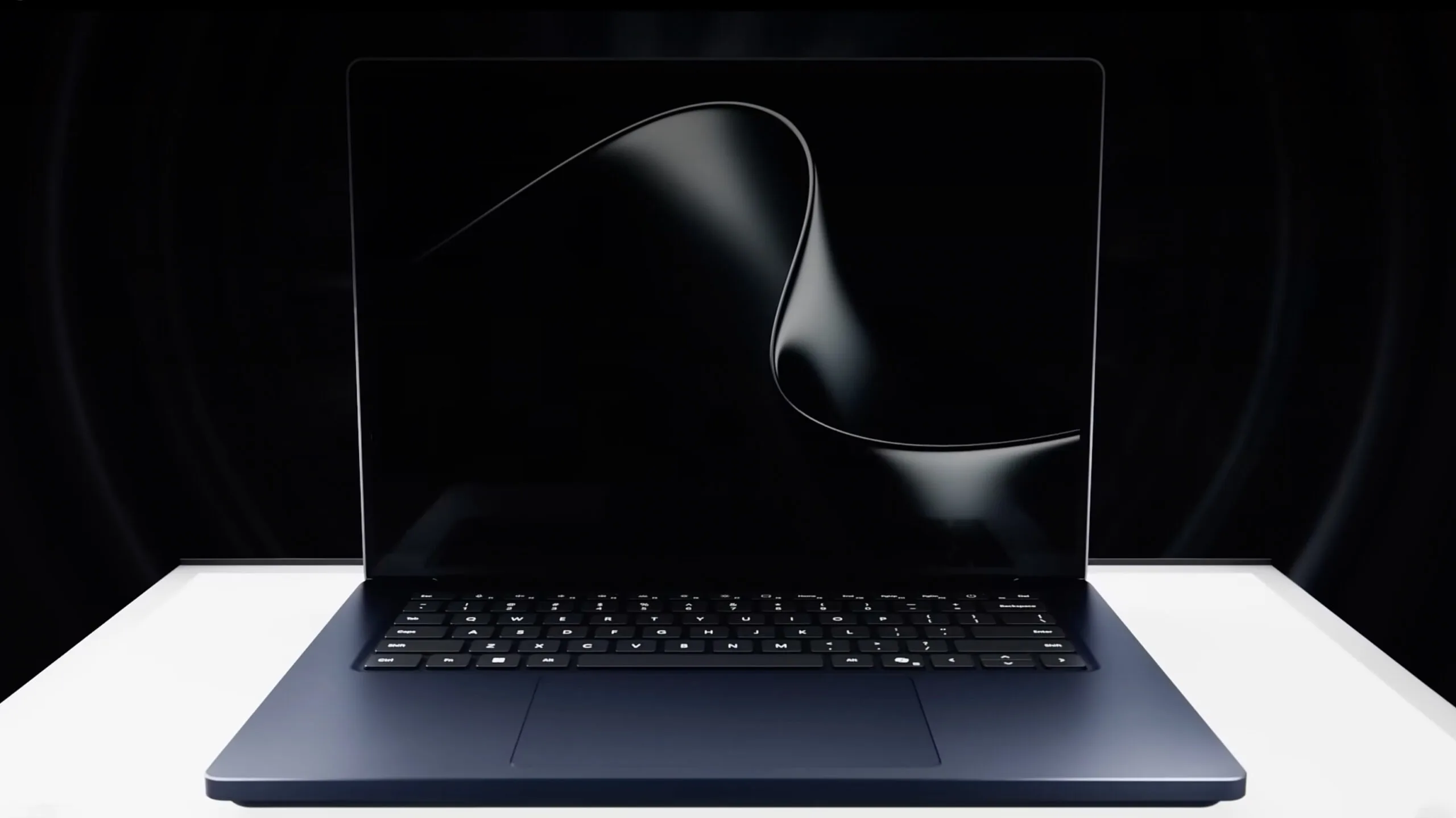 Surface Laptop Ultra จุดเปลี่ยนพีซีพรีเมียมสำหรับครีเอเตอร์ยุค AI