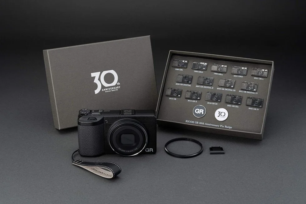 Ricoh GR IV 30th Anniversary Edition มรดกสตรีตโฟโต้ในร่างกล้องขนาดเล็ก