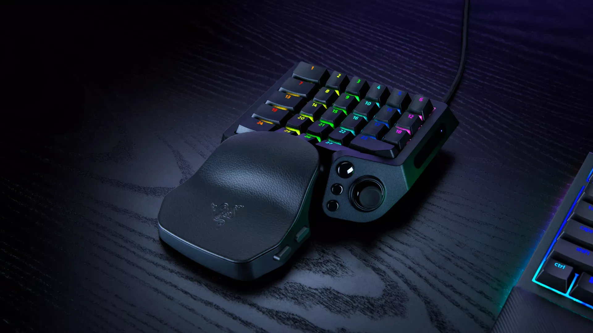 Tartarus V2 Pro ดันขีดจำกัด keypad เกมมิ่งมือเดียว