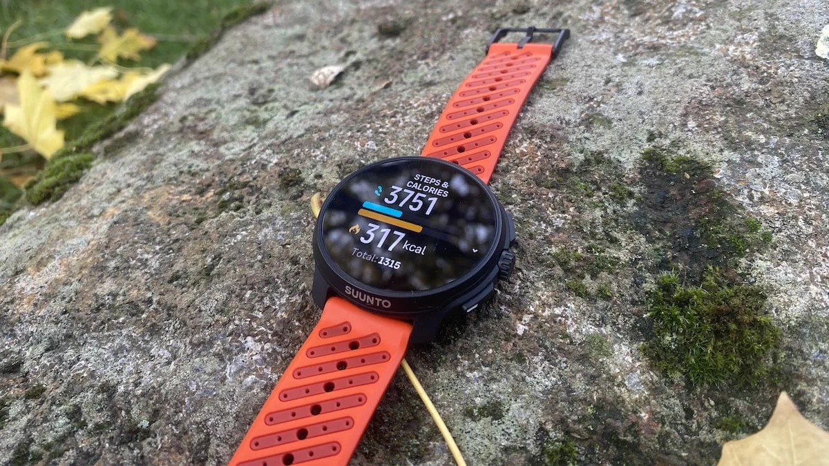 Suunto Race 3 ปะทะ OPPO Watch S2 คลื่นใหม่ GPS สมาร์ทวอทช์สายสปอร์ต