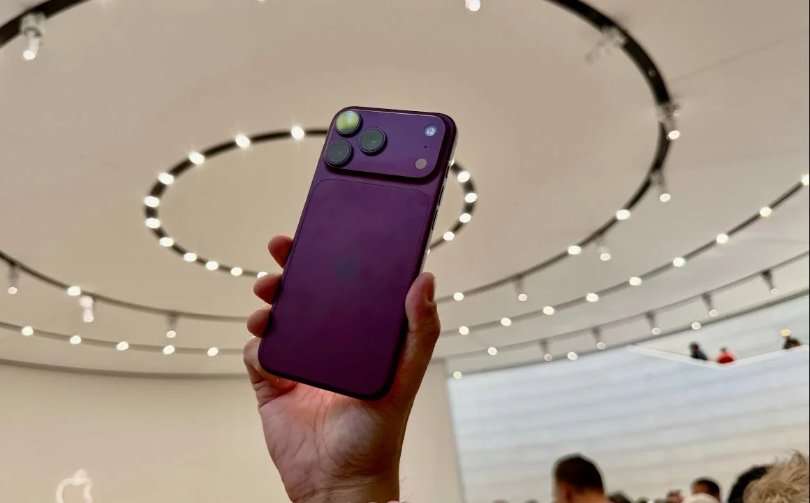 วิเคราะห์กระแส iPhone 18 Pro Max สั่งจองแรง ดันดีมานด์รุ่นท็อปและสีเบอร์กันดี
