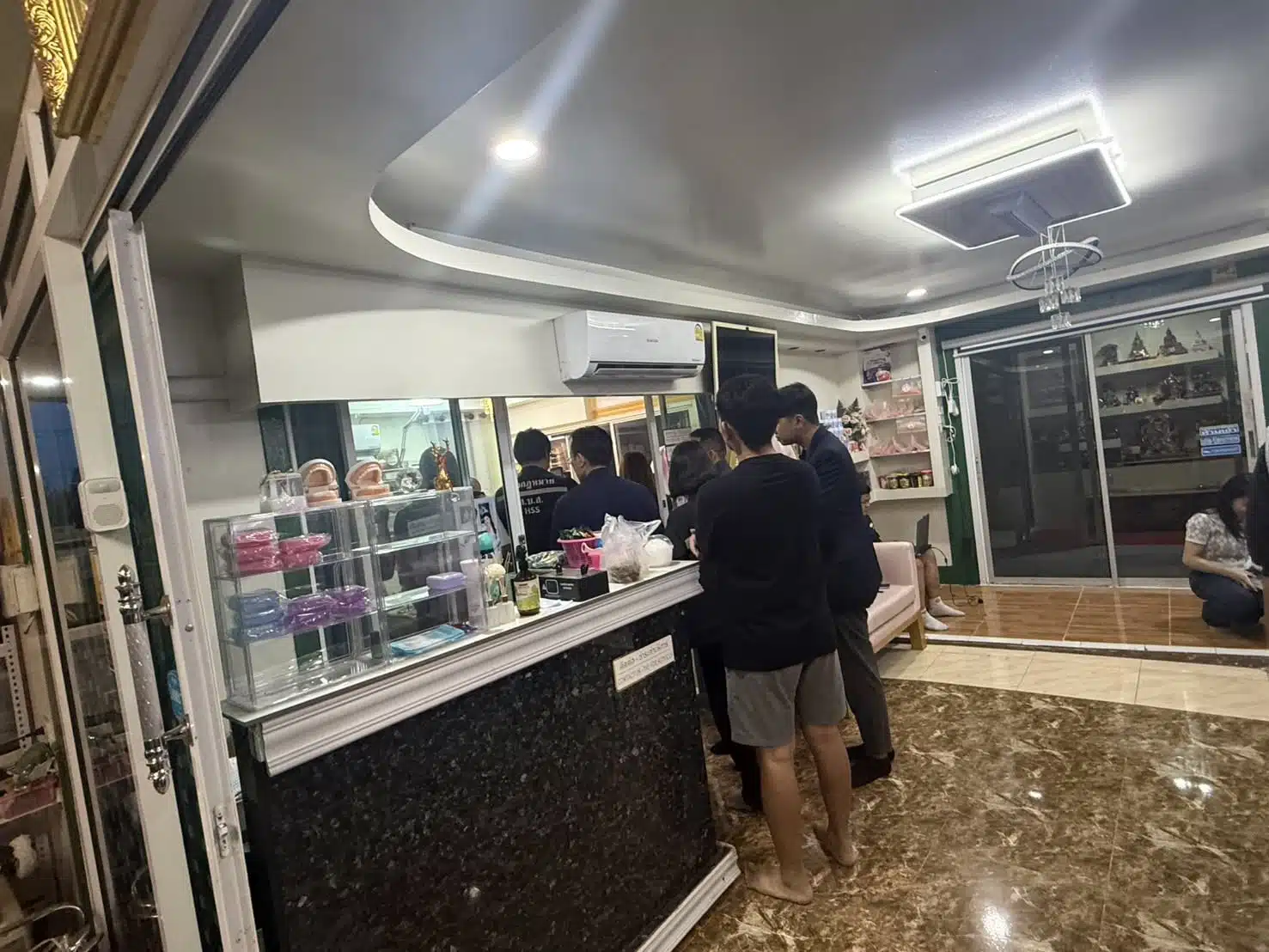 หมอฟันเถื่อนจากคลิปสอนออนไลน์ ภัยเงียบในบ้านที่รัฐเริ่มเอาจริง