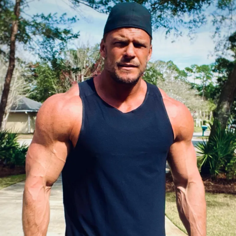 จาก Reacher สู่ Helldivers ทำไม Alan Ritchson ถึงกลายเป็นขวัญใจหนังแอคชั่นยุคสตรีมมิง