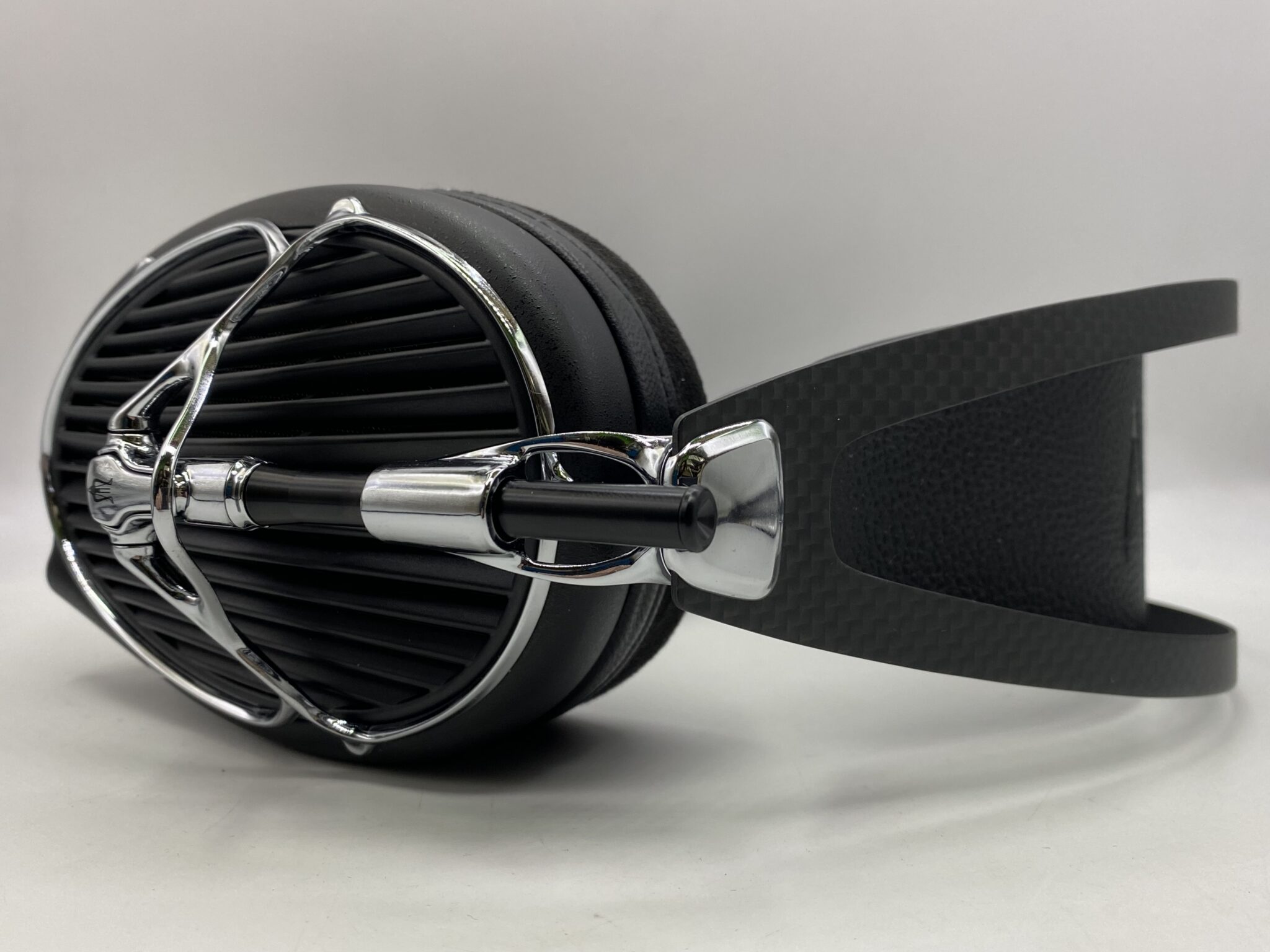ศึกหูฟังแม่เหล็กระนาบ FiiO FT15 ปะทะ HiFiMAN HE6 Remastered และ Meze Arta