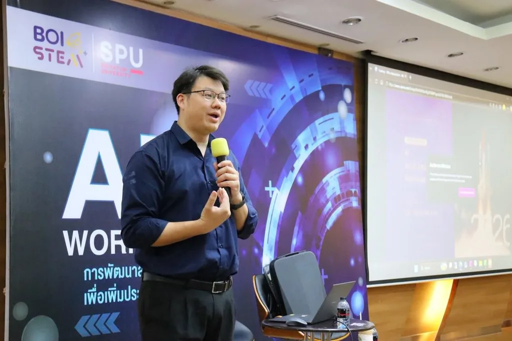 Data Literacy Training เปลี่ยนคนทำงานให้คิดด้วยข้อมูลและ AI