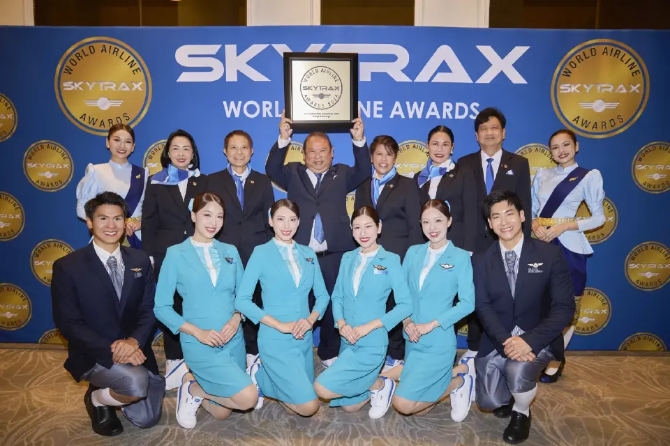 บางกอกแอร์เวย์สตอกย้ำบัลลังก์สายการบินภูมิภาคด้วยรางวัล Skytrax 10 ปีซ้อน
