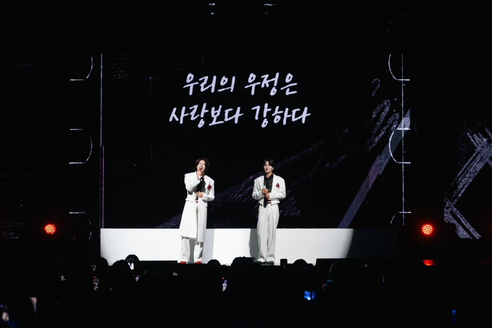 SUPER JUNIOR-83z Bangkok เมื่อมิตรภาพเปลี่ยนแฟนคอนให้เป็นการรำลึก
