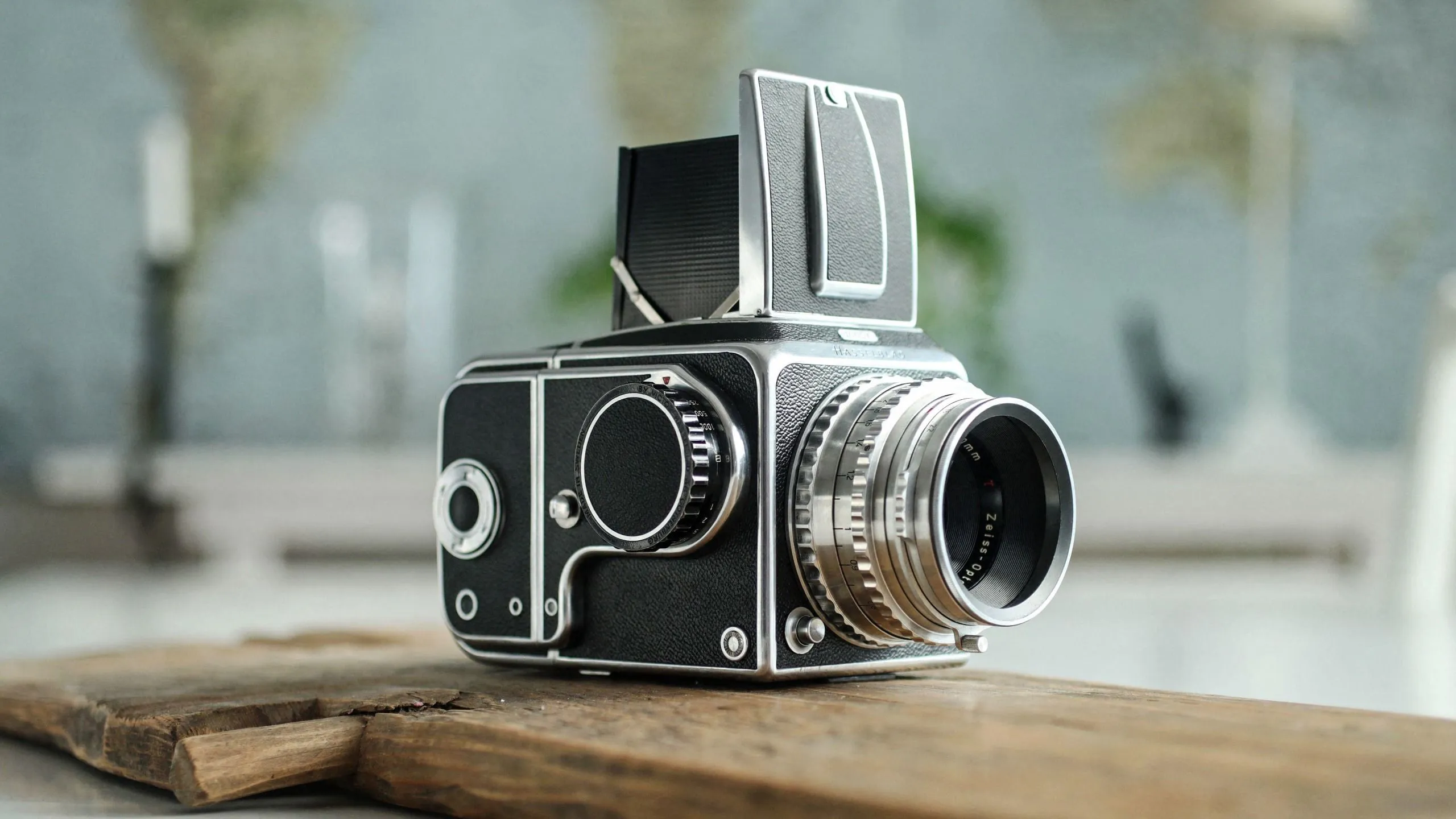 โรงงานที่ปั้นตำนานกล้อง: จาก Nikon F ถึงกล้องดวงจันทร์