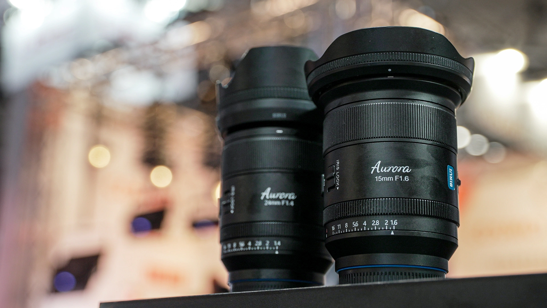 เลนส์ fast prime compact สำหรับงาน Portrait ระดับโปร เลือก Sigma, Viltrox หรือ SIRUI ดี