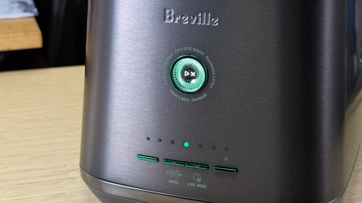 รีวิวเครื่องปิ้งขนมปังอัจฉริยะแบบเซนเซอร์สี Breville Eye Q และ Sage Eye Q