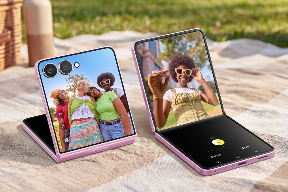 8 เจเนอเรชัน Samsung Galaxy Z Series พลิกนิยามสมาร์ทโฟนจอพับ