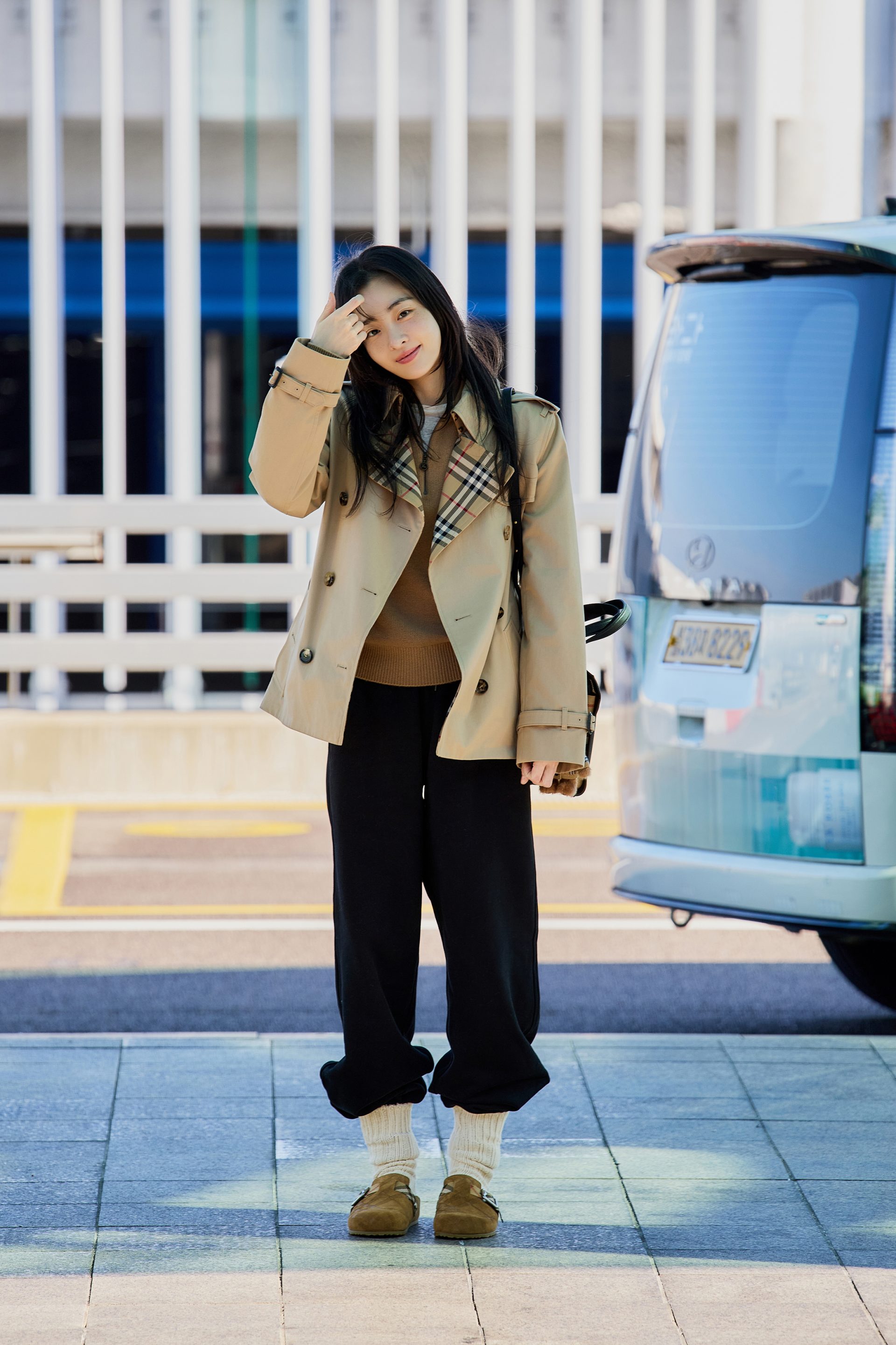 ไบร์ท วชิรวิชญ์ ส่องประกายบนรันเวย์ Burberry Summer 2027 ลอนดอน
