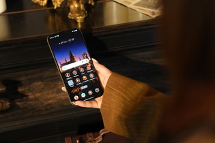 realme 16 Pro Harry Potter มือถือสะสมลิมิเต็ดที่เป็นได้ทั้งไม้กายสิทธิ์และเรือธง