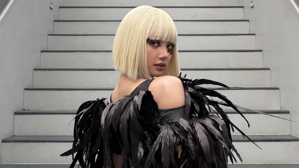 MTV VMAs รวมพลังป็อปรุ่นใหญ่รุ่นใหม่ Taylor Swift LISA และ Madonna
