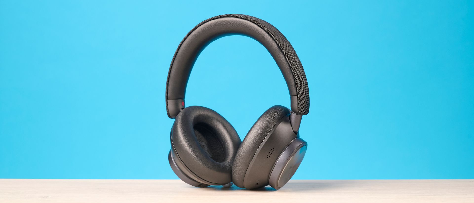 เปรียบเทียบหูฟังเกมมิ่งราคาประหยัด EarFun Wave Pro X ชน Epomaker GX1