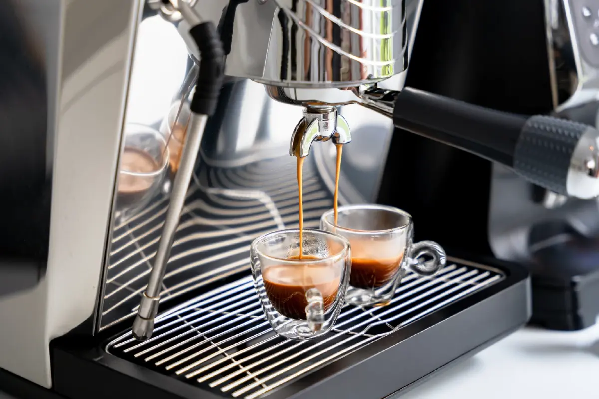 เมล็ดกาแฟ Arabica ท้องถิ่นสู่มาตรฐานสากลด้วยความชื้นและคะแนน Cupping
