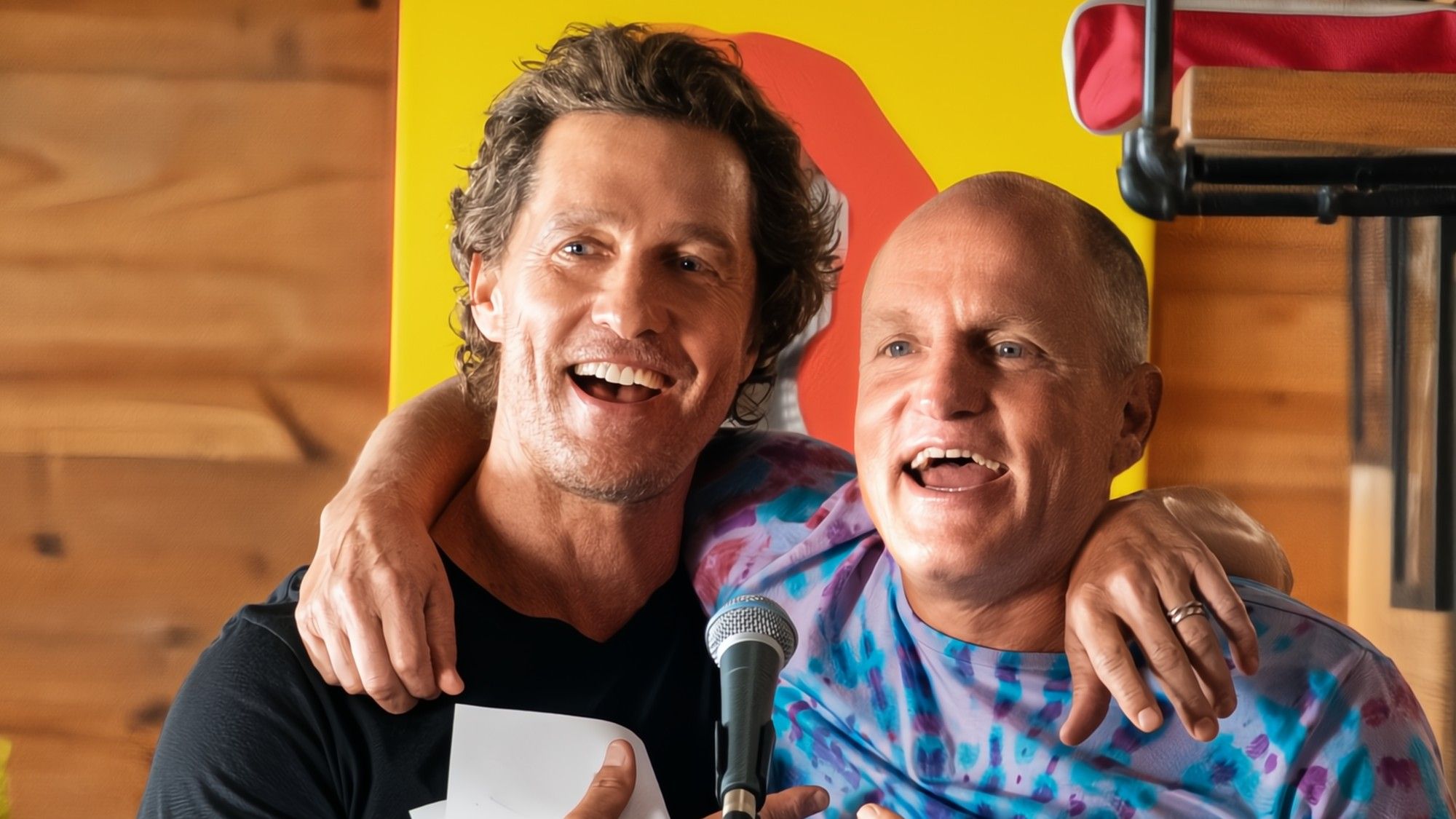 Matthew McConaughey และ Woody Harrelson ก็ไม่อาจกู้ Apple TV+ ซีรีส์ใหม่ที่หลงตัวเองเกินเล่าเรื่อง
