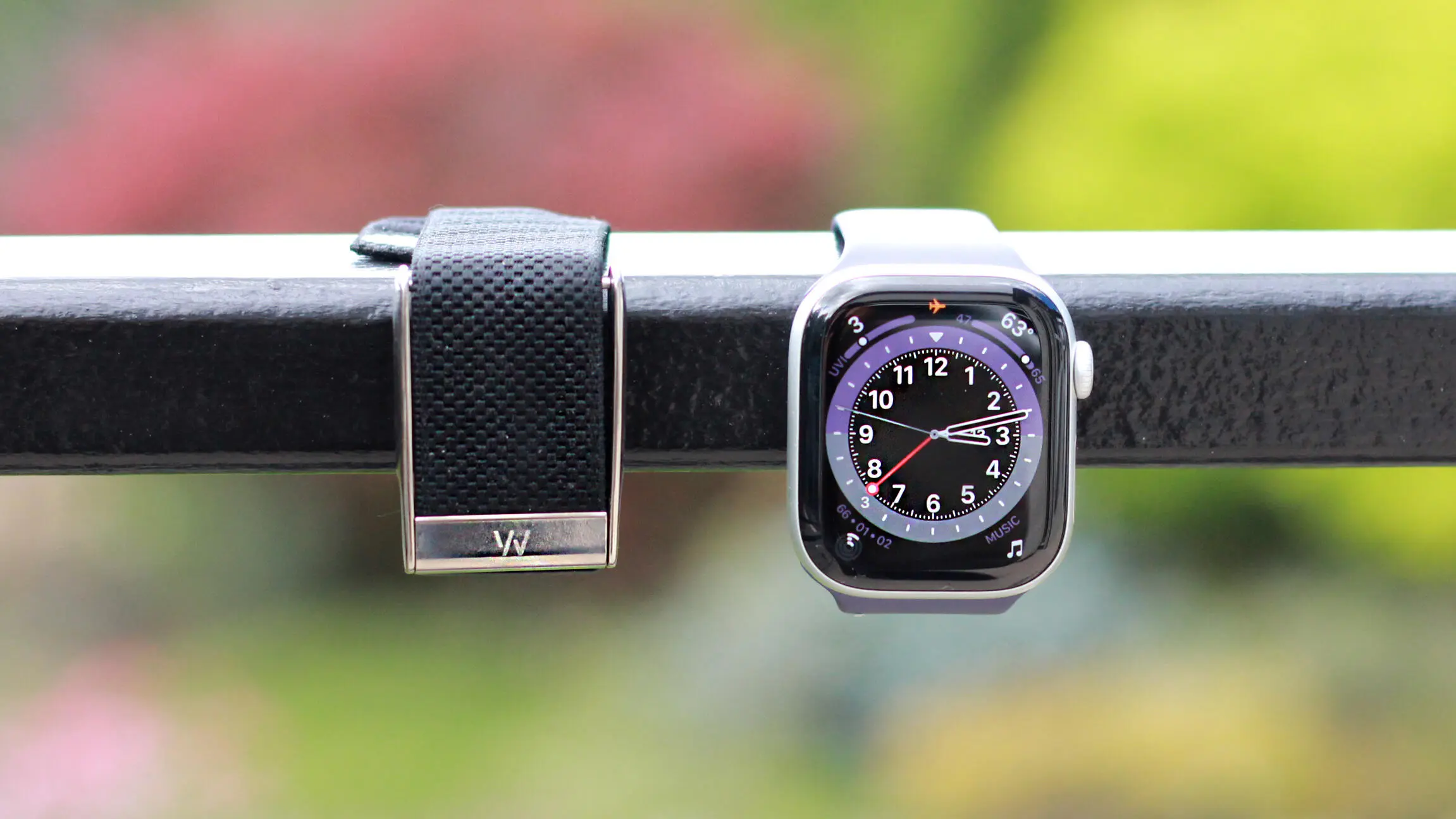 สายรัดฟิตเนสไร้หน้าจอของ Apple เปลี่ยนเกมดีไซน์อุปกรณ์สวมใส่ได้อย่างไร