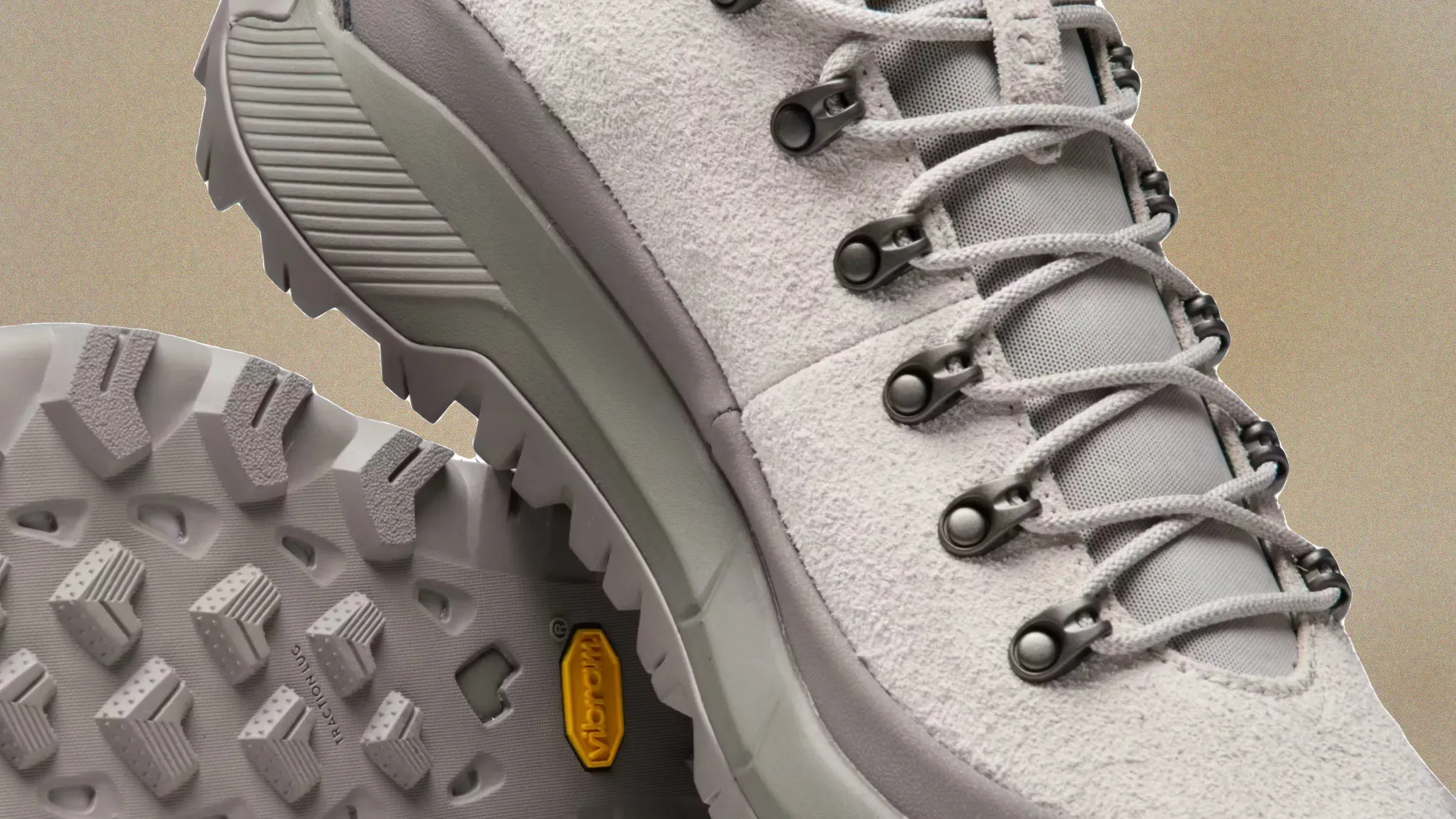 รองเท้าเทรลลดราคา รุ่นเทคนิคแน่นจาก Salomon Vans และ Danner