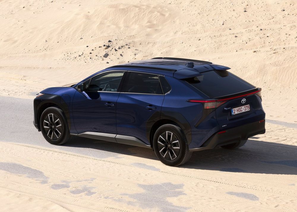 เทคโนโลยี EREV ของ Toyota เปลี่ยนเกมรถไฟฟ้าอย่างไร