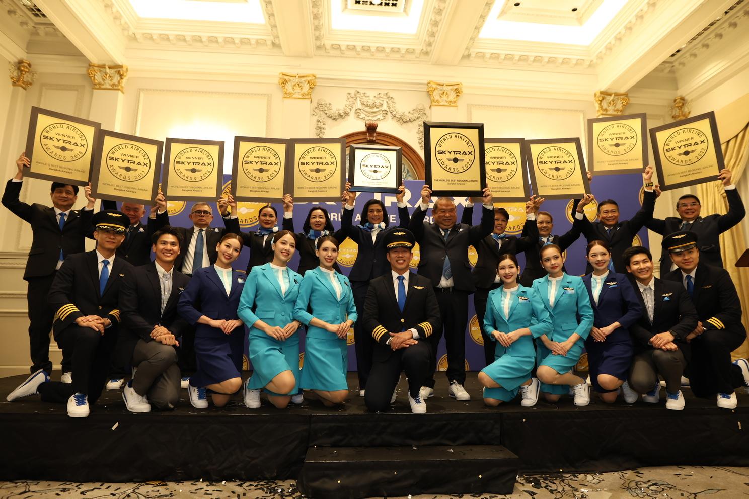 บางกอกแอร์เวย์สกับ 10 ปีรางวัล SKYTRAX บทเรียนว่าด้วยความเป็นเลิศด้านการบริการ