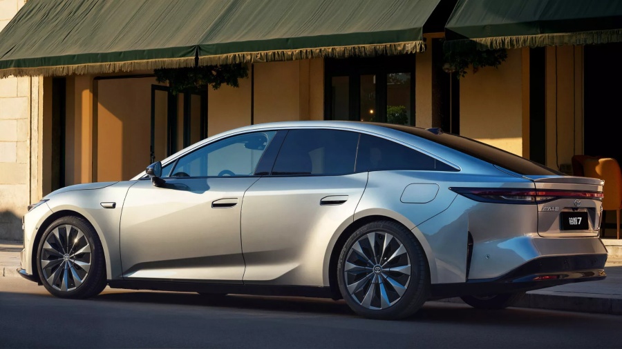 เทคโนโลยี EREV ของ Toyota เปลี่ยนเกมรถไฟฟ้าอย่างไร