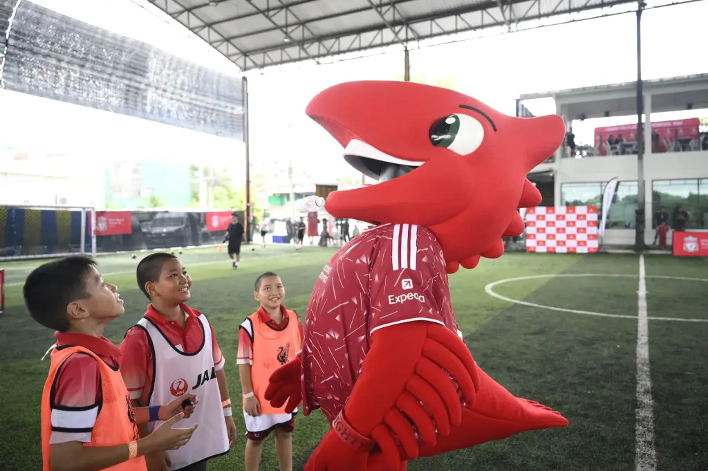 ลิเวอร์พูล เอฟซี เอเชีย กับยุทธศาสตร์สร้างแฟนเหนียวแน่นผ่านกิจกรรมชุมชน
