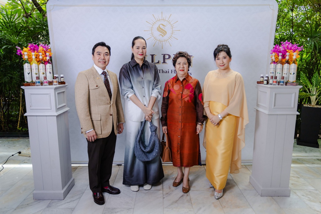 ลักซัรี่คอลเลกชัน เทศกาล ยุคใหม่ เมื่อความเชื่อมาบรรจุในกล่องของขวัญ