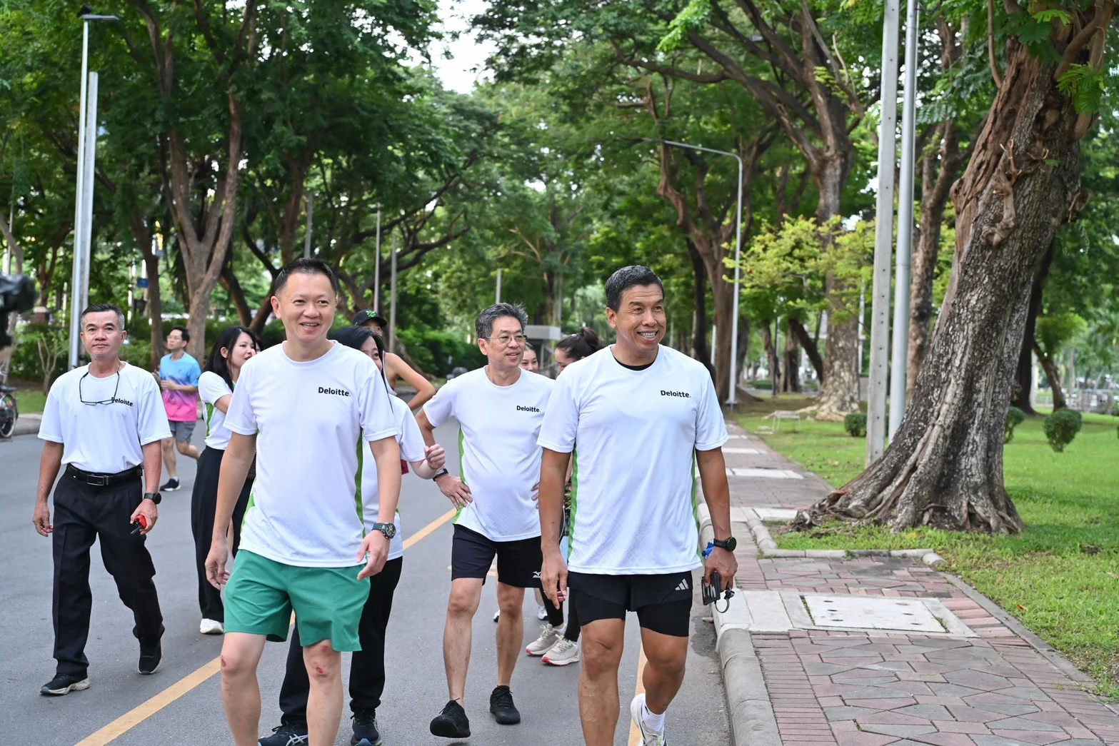 เมื่อกิจกรรมวิ่งชุมชนกลายเป็นเครื่องมือขับเคลื่อนเมืองกีฬาและสุขภาพสาธารณะ
