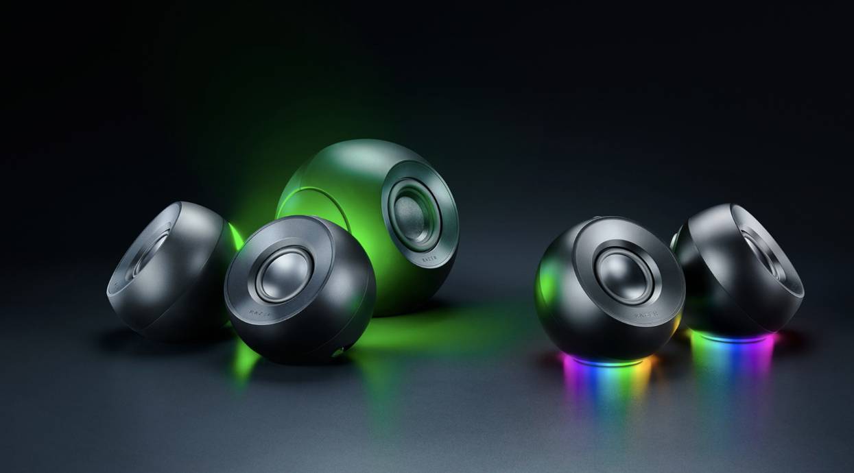ลำโพงเกมมิ่งขนาดเล็กสาย RGB เลือก Razer Mako หรือ ASUS ROG Gjallar ดี