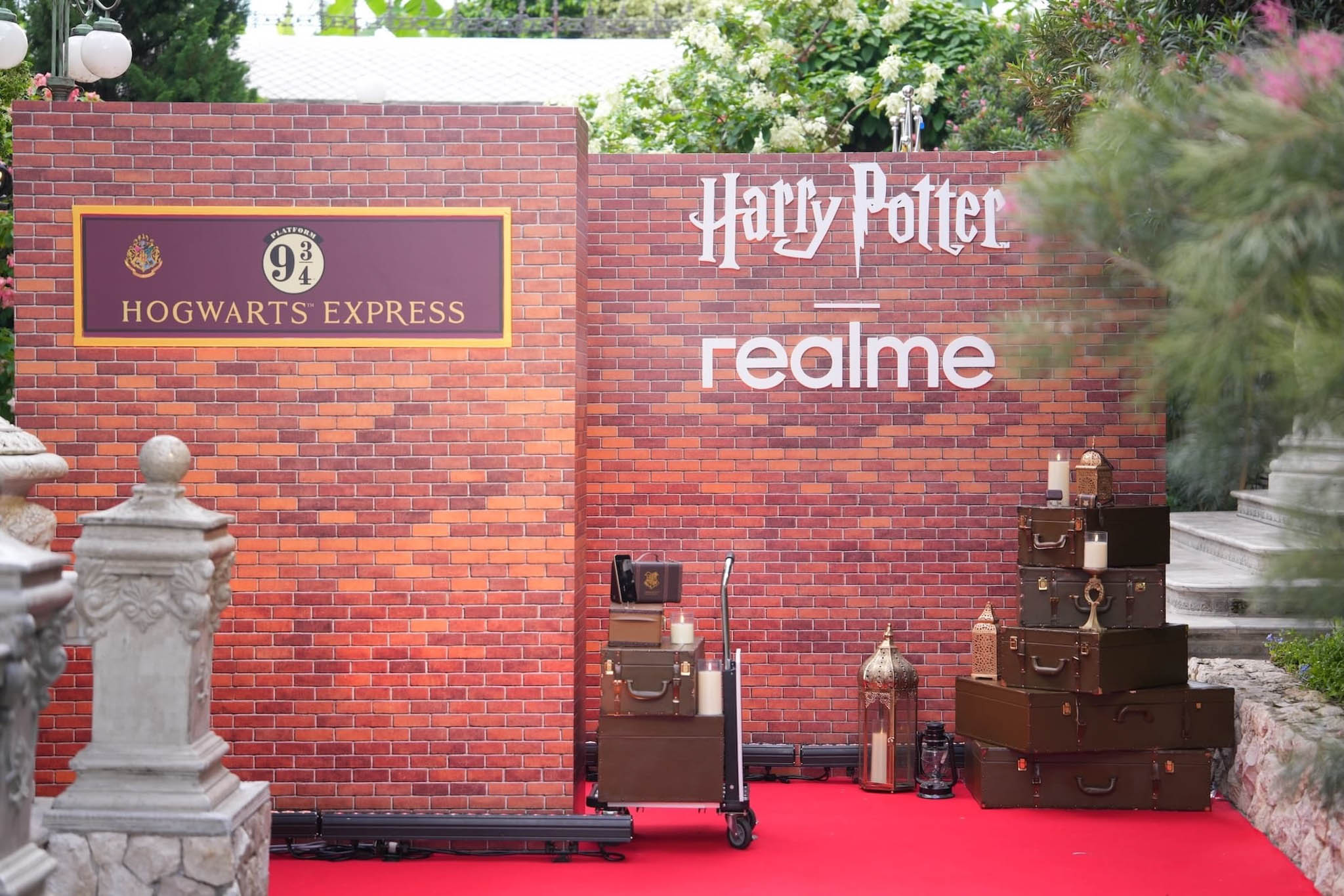 โลกเวทมนตร์ในมือคุณด้วย realme 16 Pro Harry Potter Edition