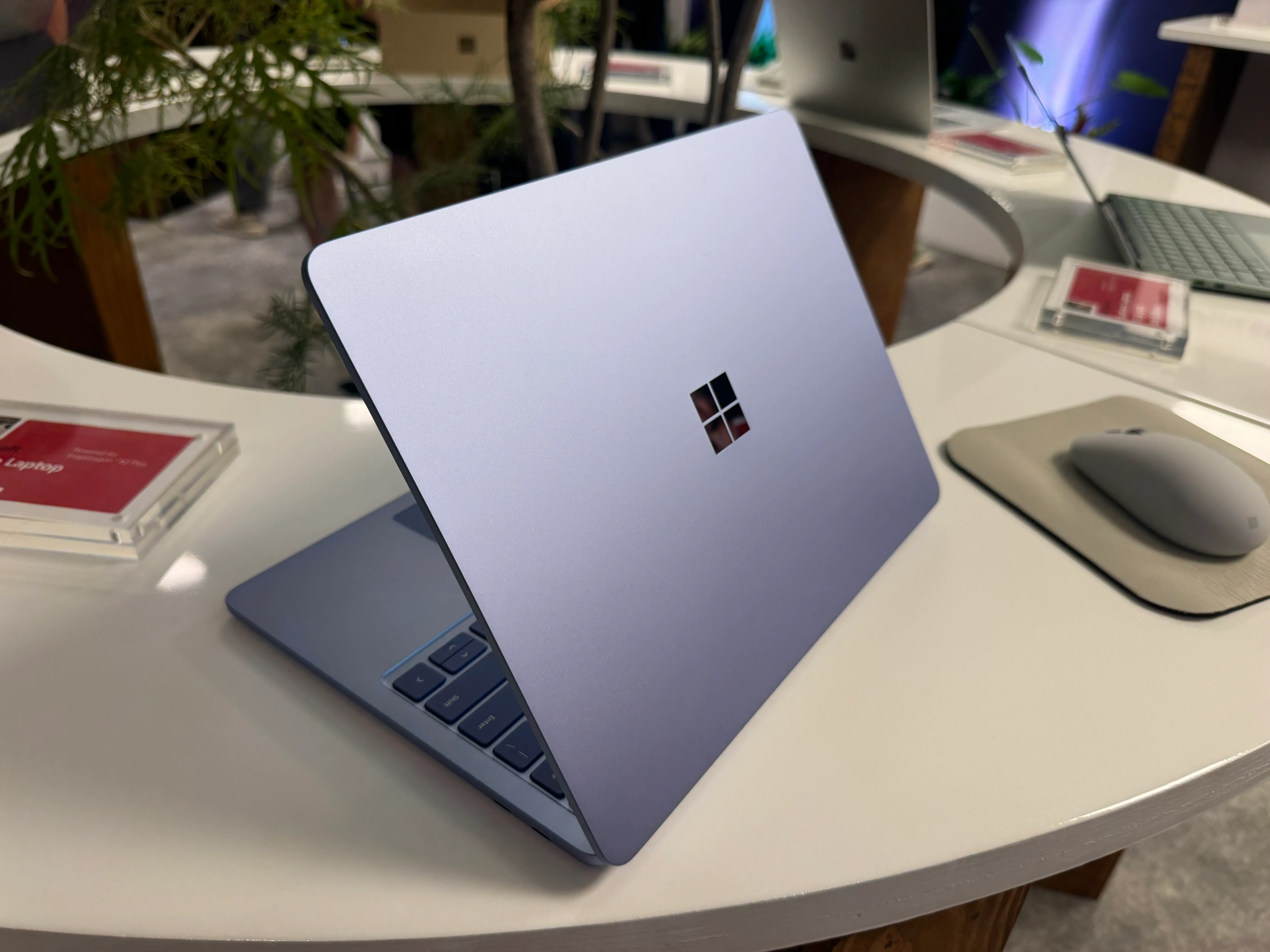 Surface Pro 12 นิ้ว และ Surface Laptop 13 นิ้ว กับ Snapdragon X2 Plus โจทย์ใหม่ของแล็ปท็อป Windows พรีเมียม