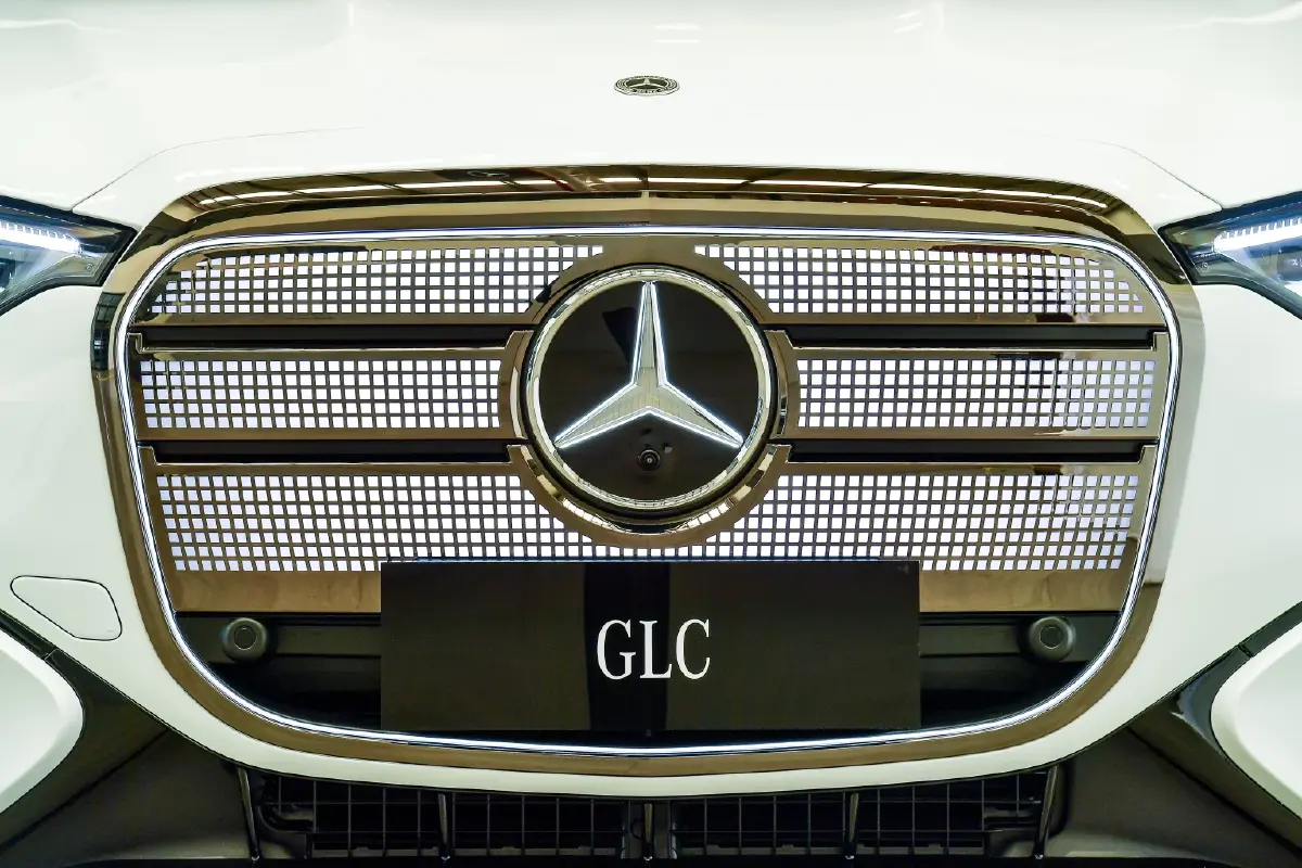 เมอร์เซเดส-เบนซ์ GLC ไฟฟ้า SUV พรีเมียมกับระยะวิ่ง 616 กิโลเมตร