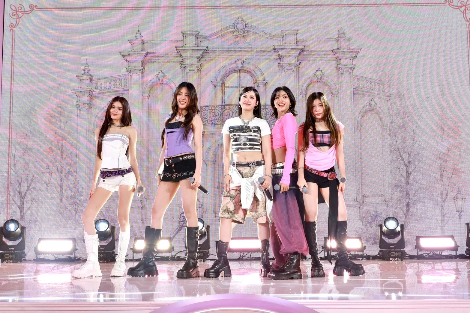 เปิดโลกนวัตกรรมความงามกับ ปนันชิตา Hair Story และงาน HAUS OF PANANCHITA – NEW & NEXT