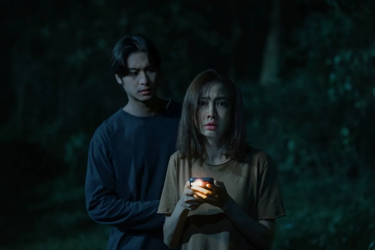ภาพลวงตาย: เมื่อคดีเด็กหายชนกับตำนานผีโพงในบ้านหลังเดียวกัน