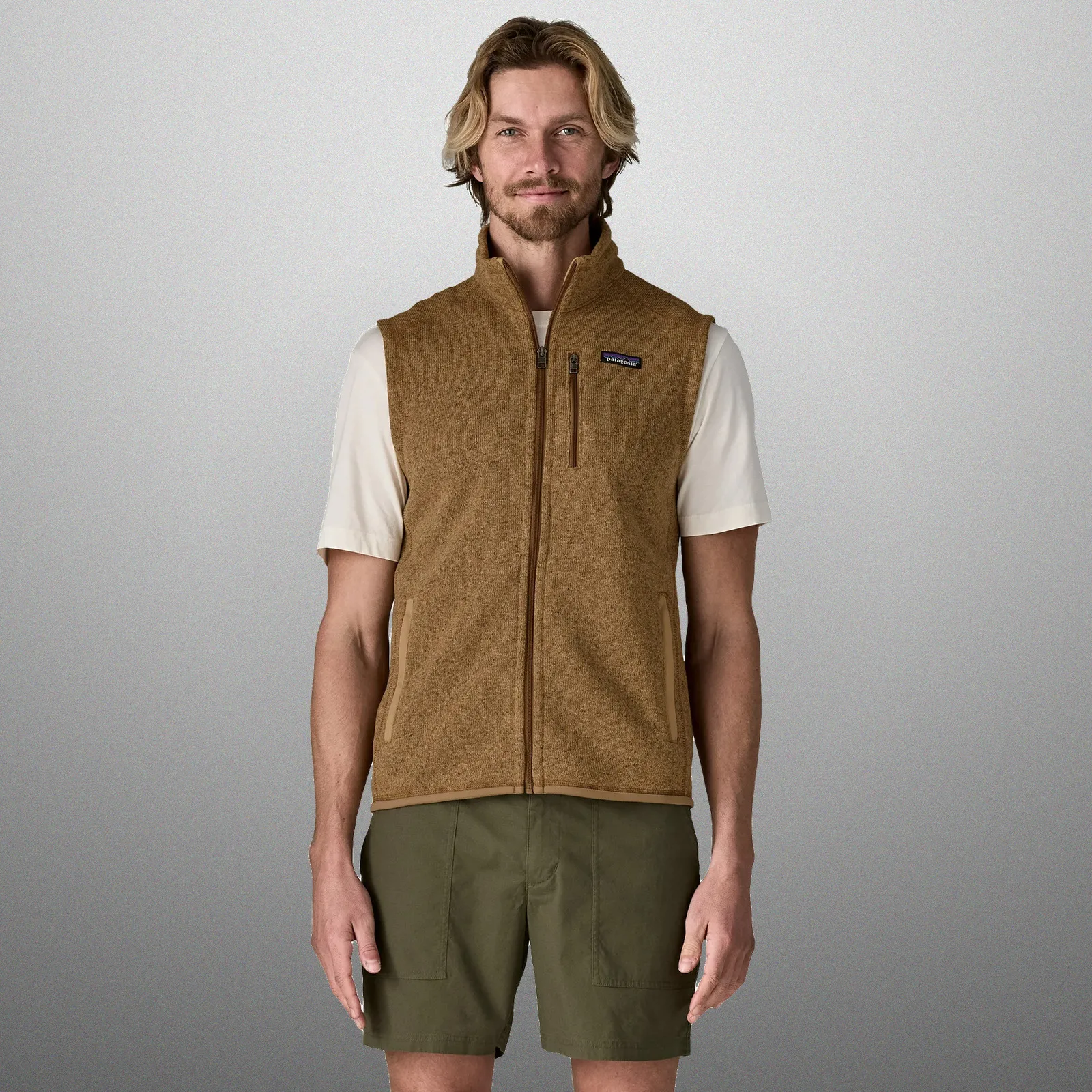 รวมดีลเสื้อแจ็คเก็ตลดราคาแบรนด์ดัง Patagonia และเพื่อนร่วมค่าย