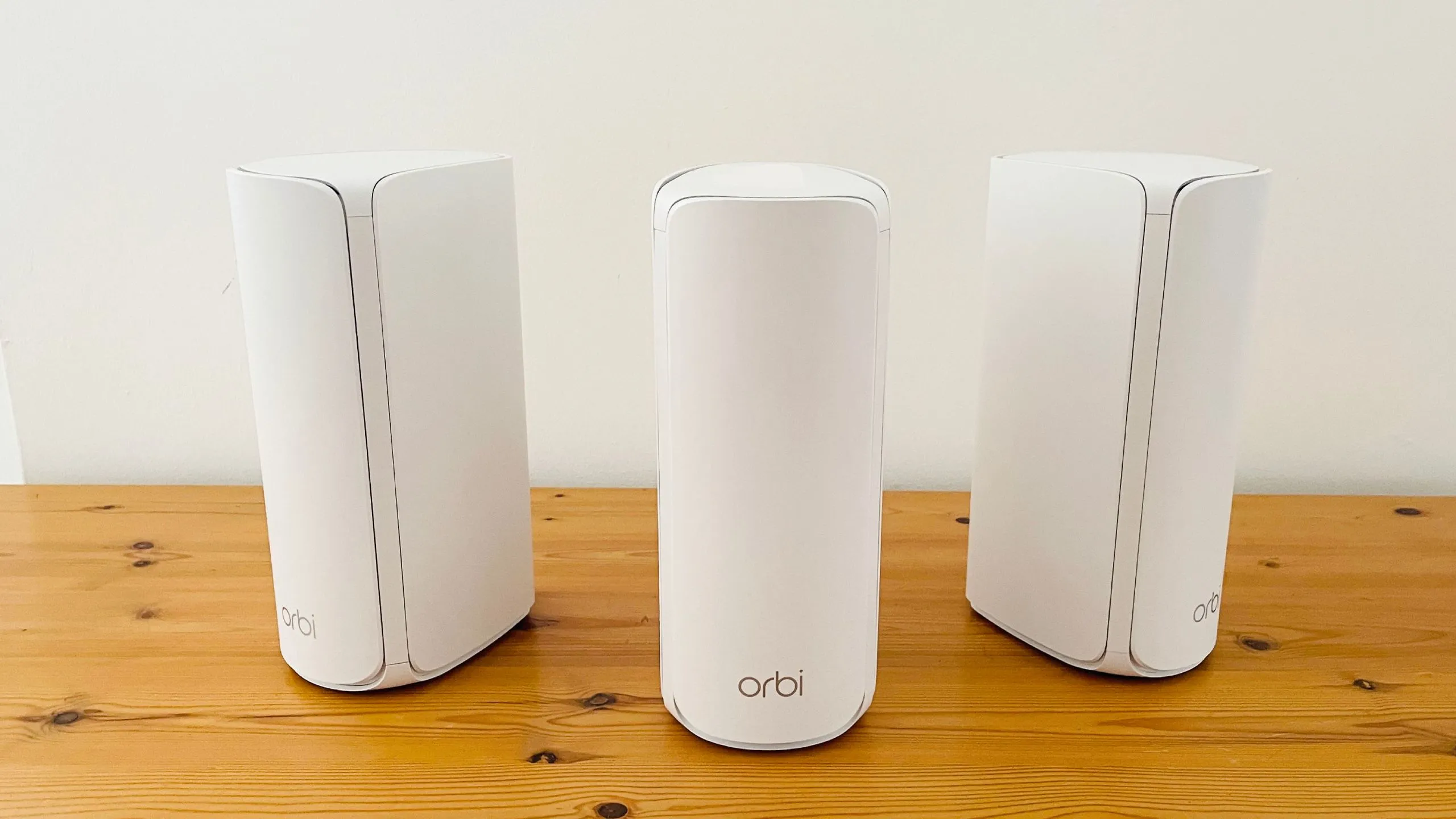 Wi‑Fi 7 mesh router ลดราคาหนัก เทียบ eero, Orbi และ Devolo