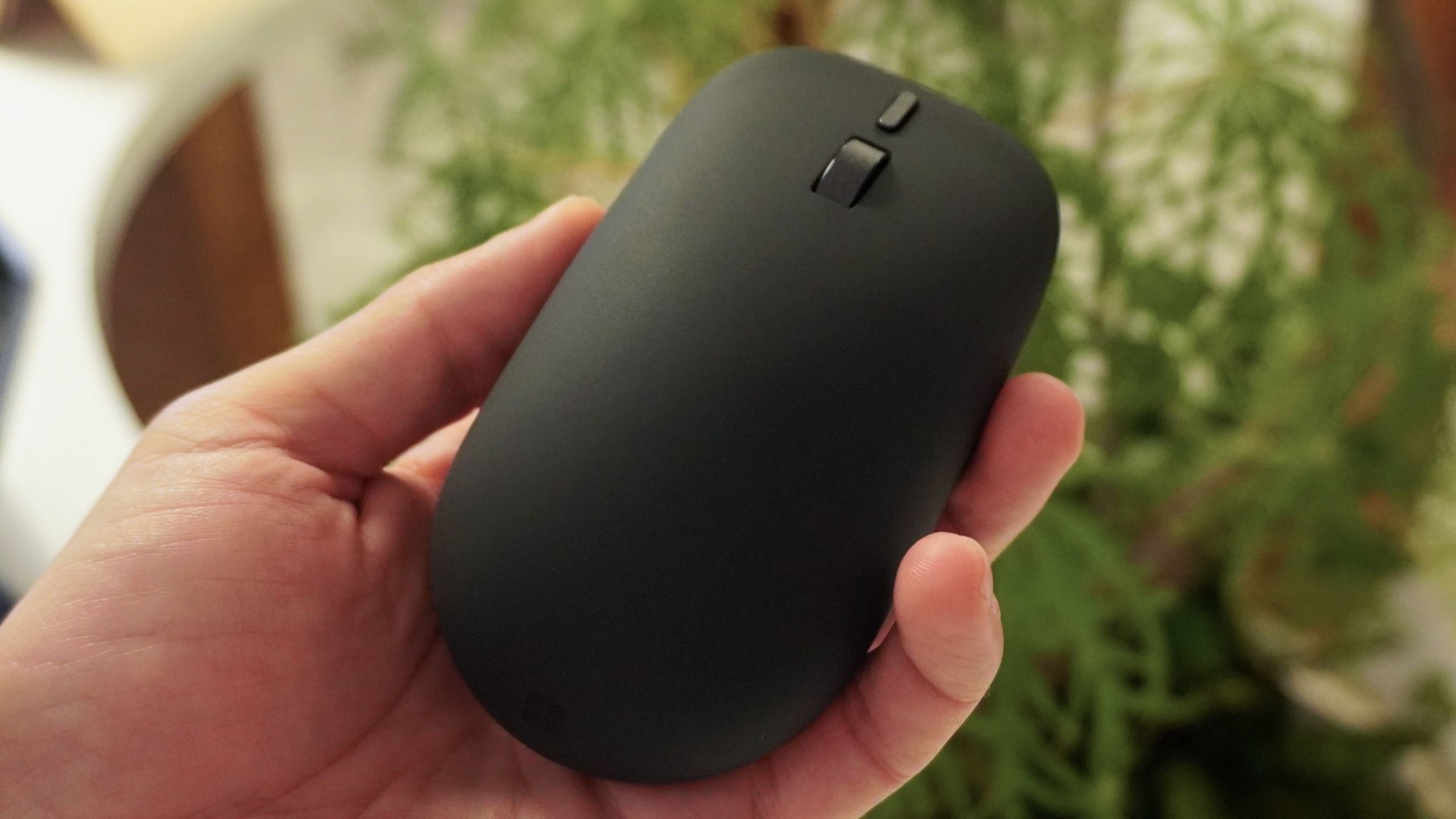 เมาส์ haptic feedback เปลี่ยนงานมัลติมอนิเตอร์ให้เมาส์ธรรมดารู้สึกเสียของ